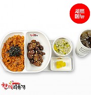 낙지볶음밥+왕갈비치킨+우동국물+음료-단무지