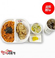 낙지볶음밥+까르보치킨+우동국물+음료-단무지