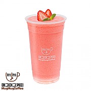 딸기 요거트 스무디