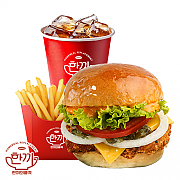 스파이시 치킨버거 세트 ( 음료 + 감자튀김 )