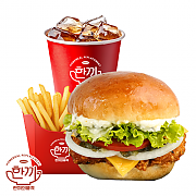 타르타르 치킨버거 세트 ( 음료 + 감자튀김 )